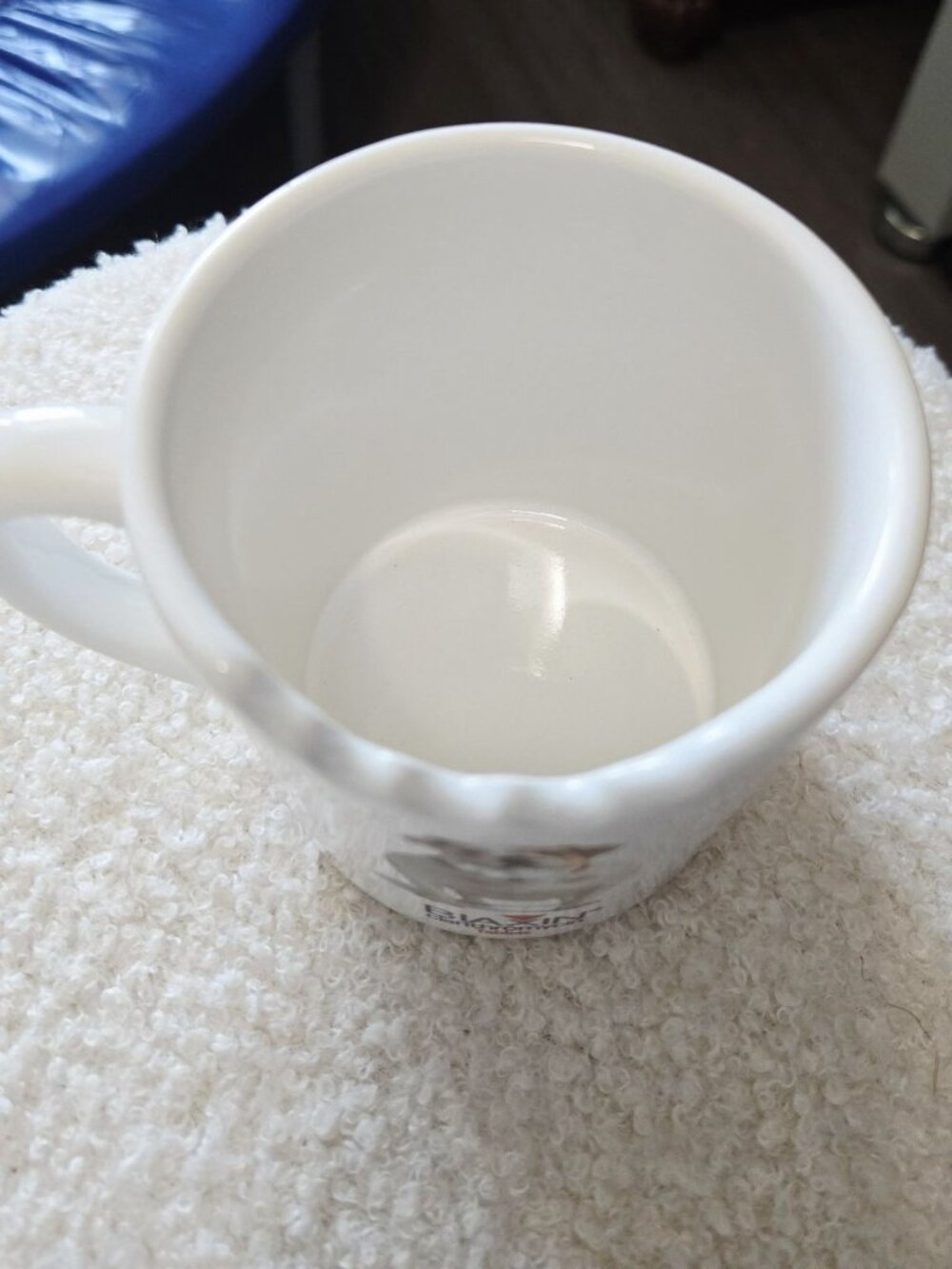 BIAXIN Pharmaceutical Vet Logo Advertising With Bite Taken Out 10 0Z Coffee Cup - Picture 3 of 4